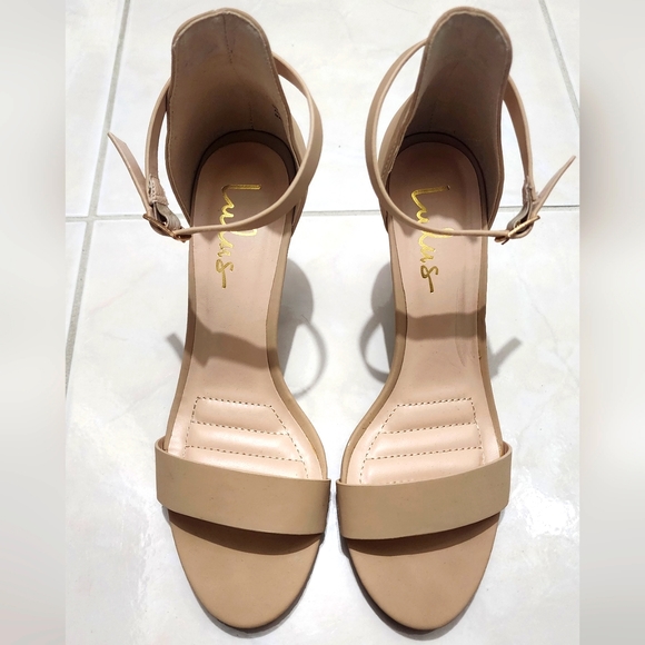 LULU'S Nude Almond Ankle Strap Heels 8 US/ 38 EU - Picture 2 of 6